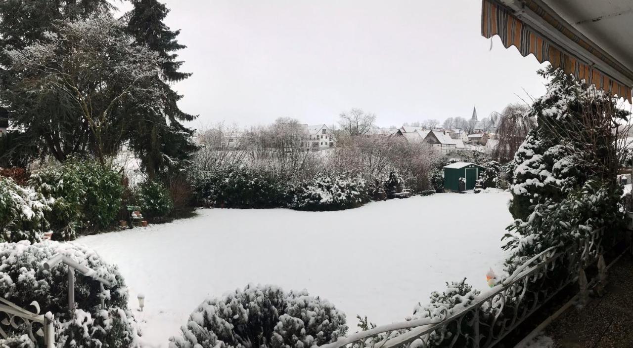 Ferienwohnung Koerbecke Am Möhnesee Exterior foto